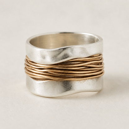 Linea Twist Ring